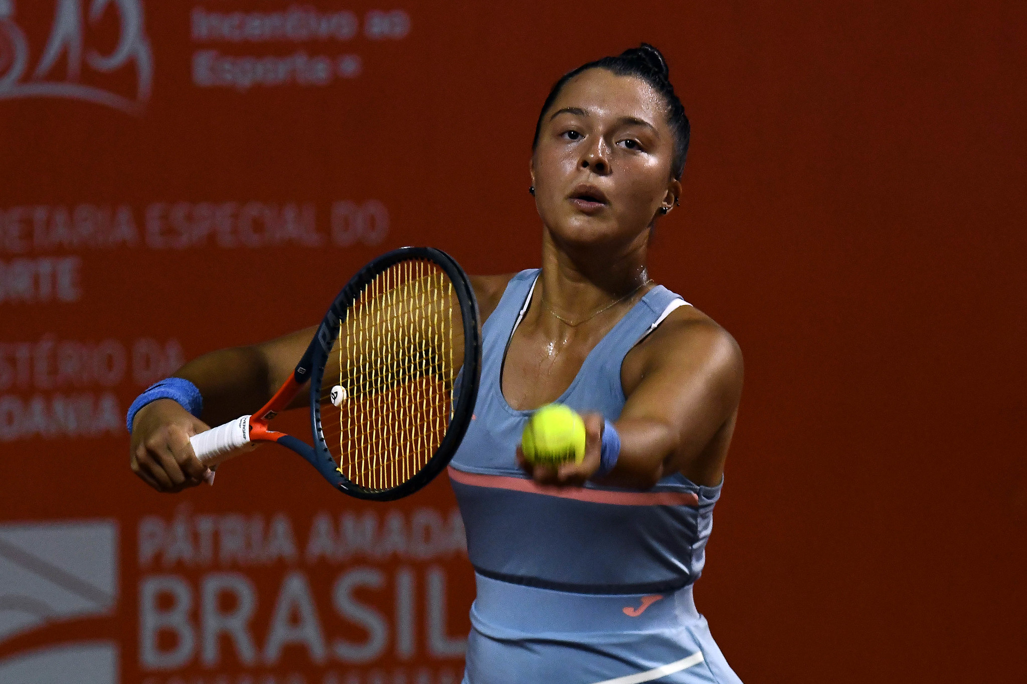 Maria Mauad disputa torneio internacional de tênis em Curitiba